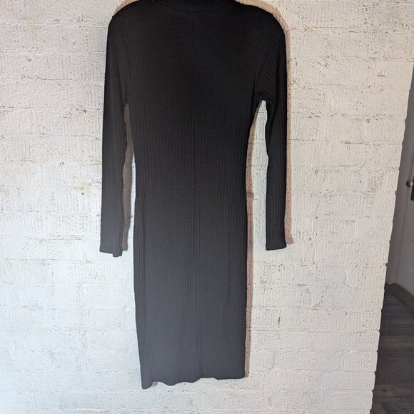 women's small black dress - Picture 4 of 4